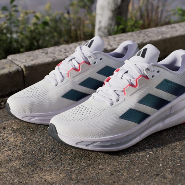 Tênis Corrida Questar 3 - Branco adidas | adidas Brasil