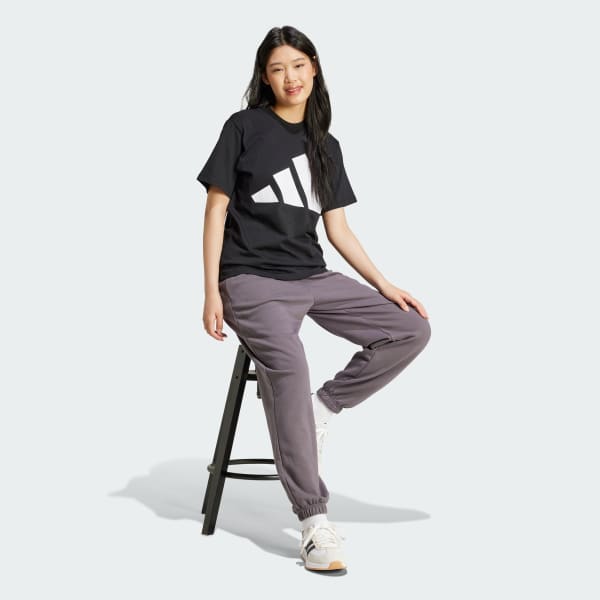 สีดำ เสื้อยืดผ้าฝ้าย Essentials Big Logo