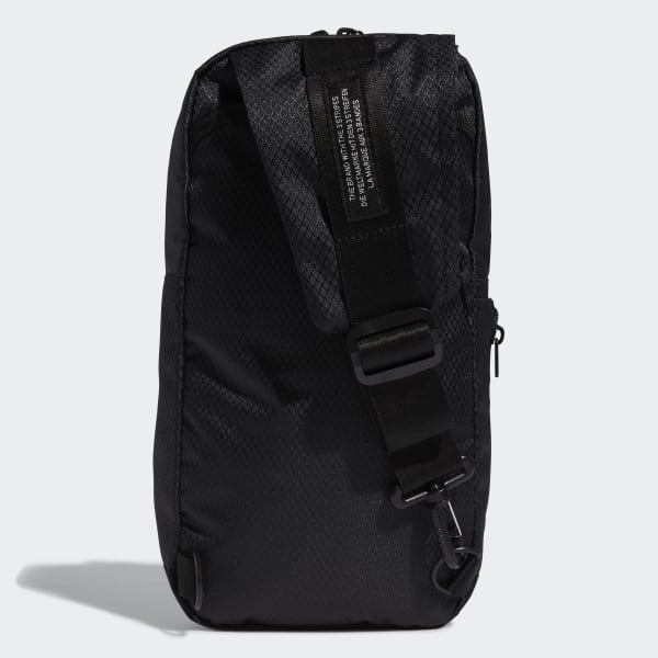 XS® Upright Crossbody Bag - Black - AmwayGear