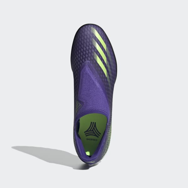 laceless turf shoes