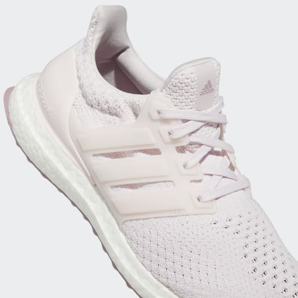 Blush pink ultra boost sales