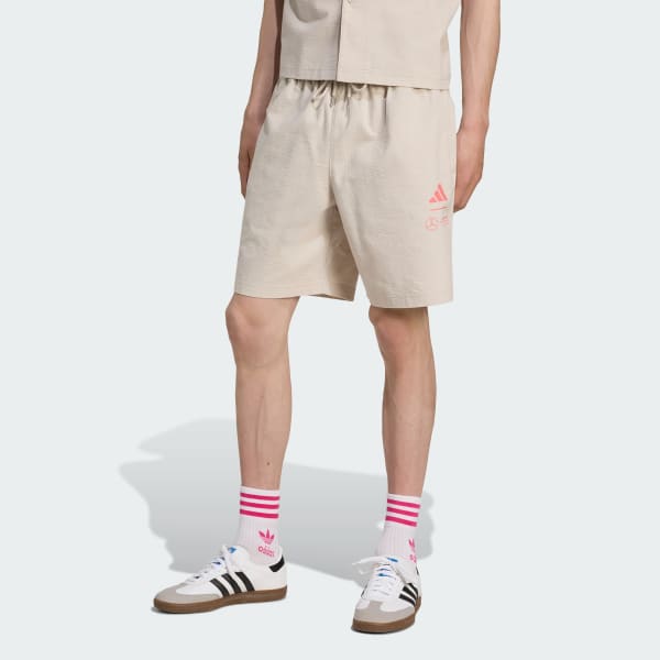 Beige Short Mercedes - AMG Petronas Formula One Team Summer