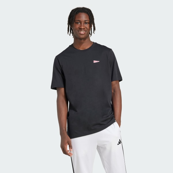 Sort Pennant Trim Graphic T-shirt