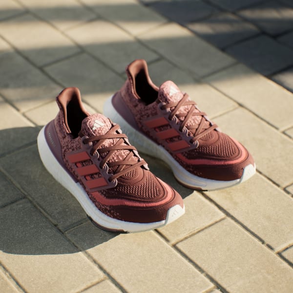 adidas ULTRABOOST LIGHT W Bordeaux adidas Canada