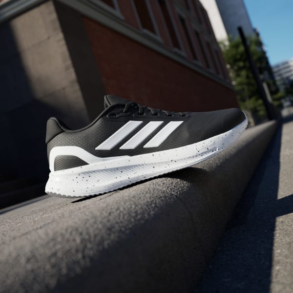Black Runfalcon 5 Running Shoes