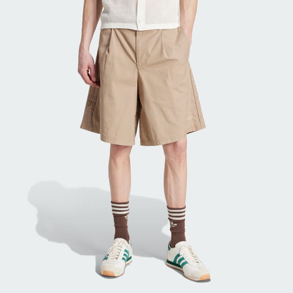 Gronn adidas Originals Wide Leg Bermuda Shorts