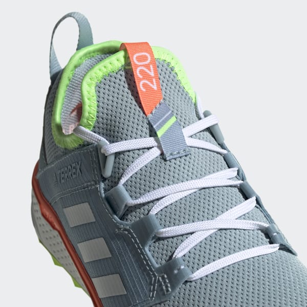 adidas terrex 220