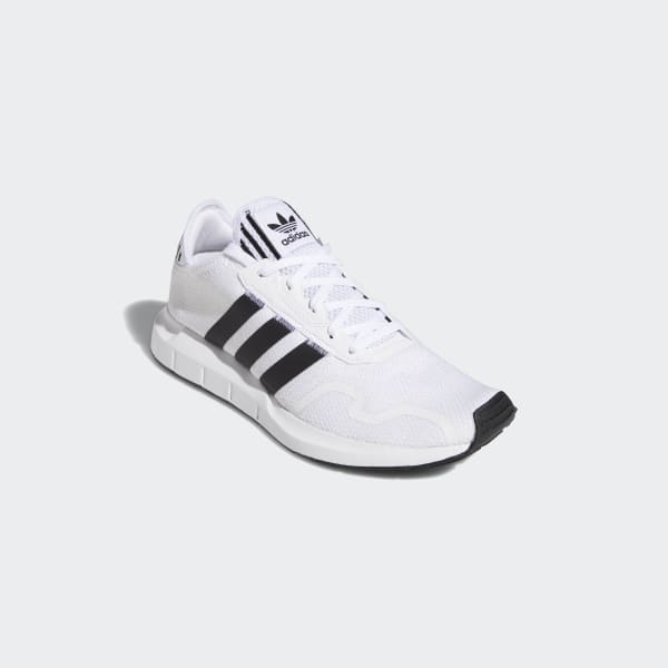 women's swift run x shoes white