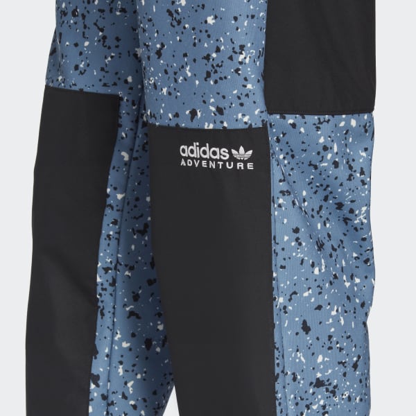 Flerfarvet adidas Adventure Winter Allover Print Tracksuit Bottoms TU635