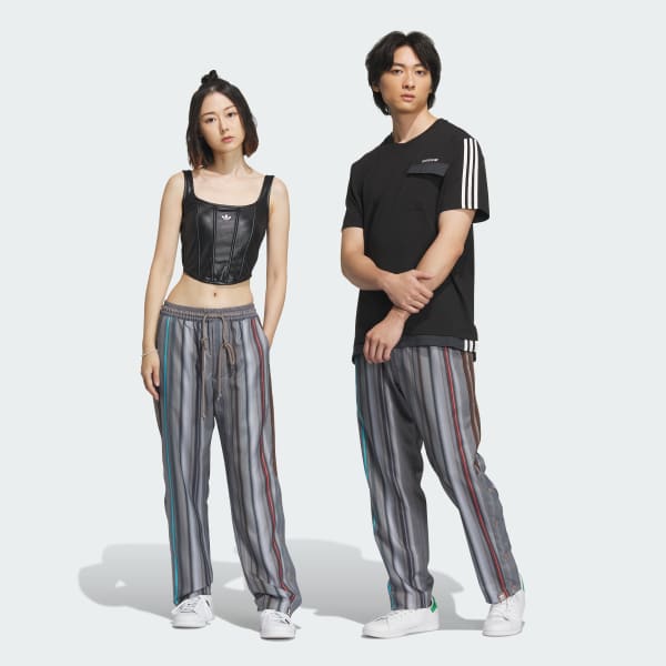クリスマスファッション アディダス Song for the Mute 総柄プリントパンツ（ジェンダー パンツ