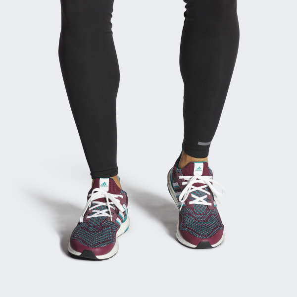 Zapatilla Ultraboost 1.0 DNA Mighty Jesse Hall Sportswear Lifestyle - Burgundy | adidas España