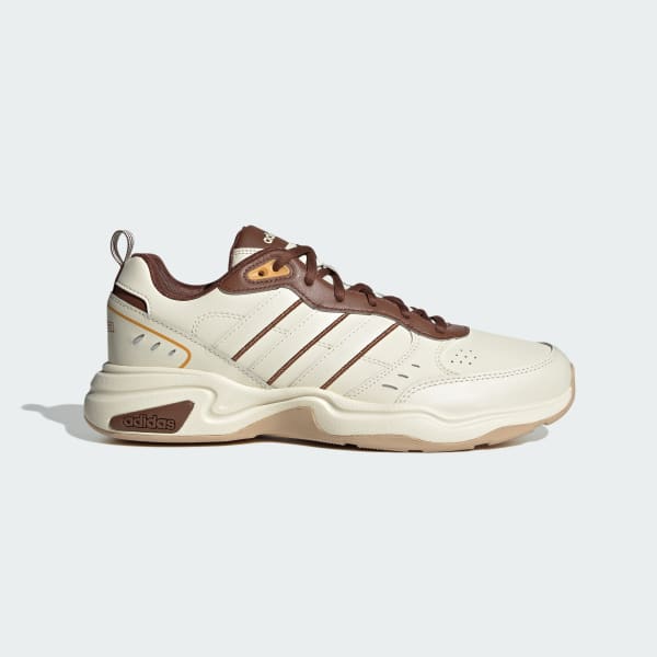 adidas strutter on feet