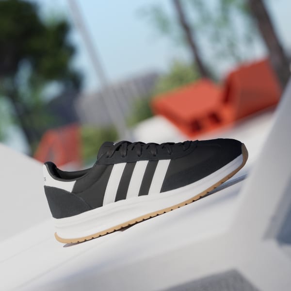 Negro Zapatillas Run 72