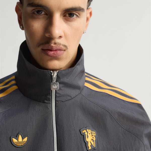 Negro Chaqueta Manchester United Terrace Icons Half-Zip