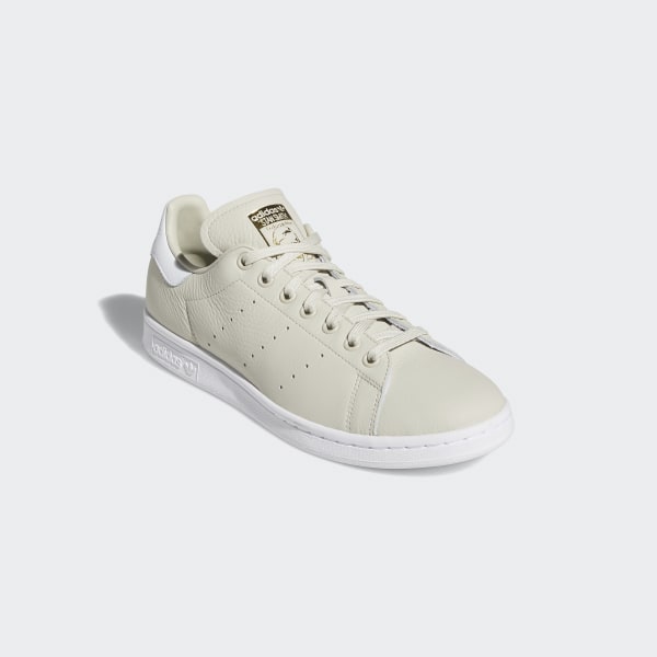 chaussures style stan smith