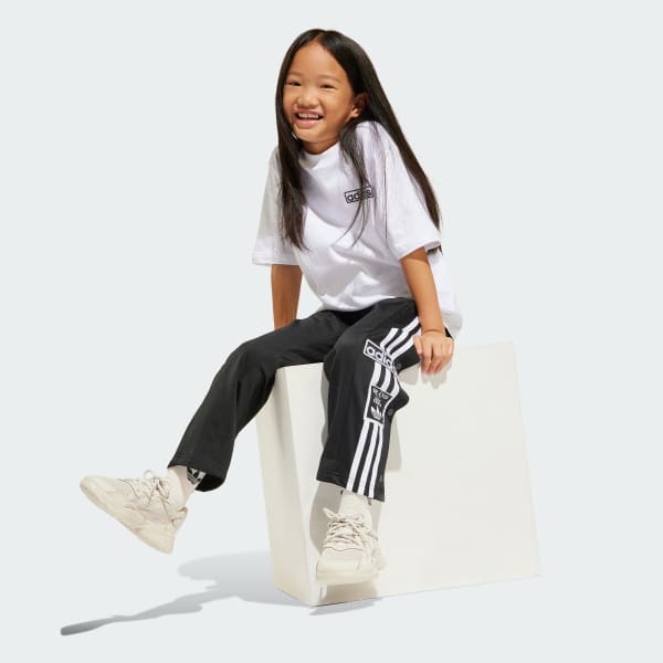 สีดำ ชุดเสื้อยืดและกางเกง Adibreak สำหรับเด็ก