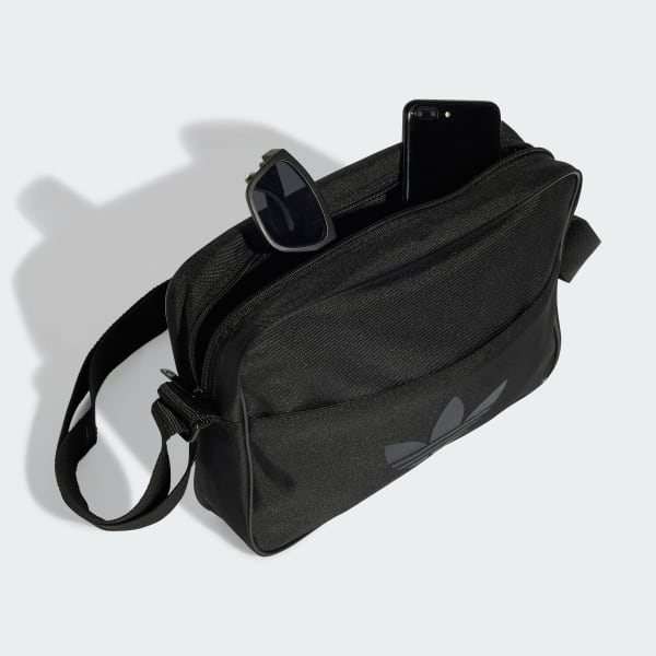 Black Adicolor Classic Airline Bag