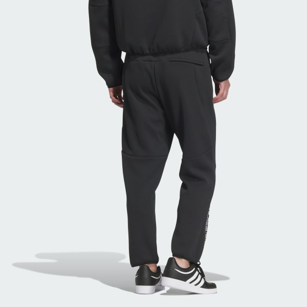 ブラック アディダスアダプテーション レギュラーフィット アンクル丈 オープンヘムパンツ