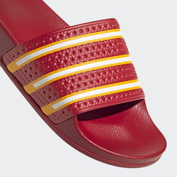 Adidas originals outlet ojotas rojas