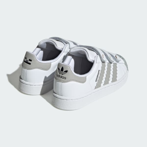 สีขาว รองเท้า Superstar II Comfort Closure X Minecraft สำหรับเด็ก