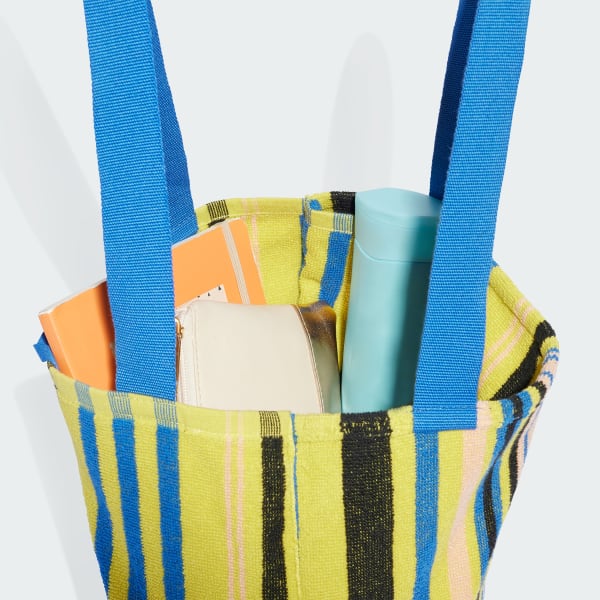 Multicolor Packable Towel