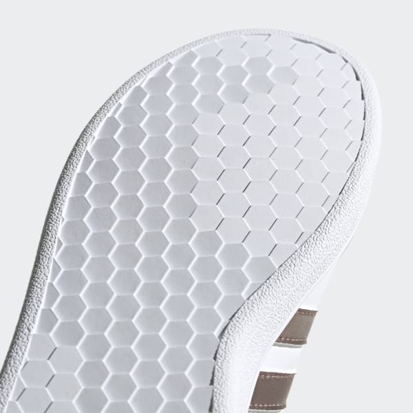 White Grand Court Shoes EPF89