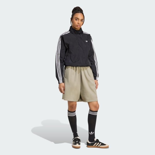 groen Essentials Linear Oversized Short