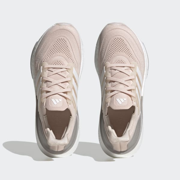 Rosa Ultraboost Light Sko