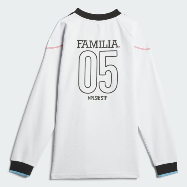 環太平洋大学　adidas サッカーウェア 長袖 ホワイト 8 アディダス Familia × MNUFC ワッフル長袖シャツ - ホワイト