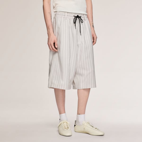 Hvit Y-3 PINSTRIPE SPORT UNIFORM SHORTS