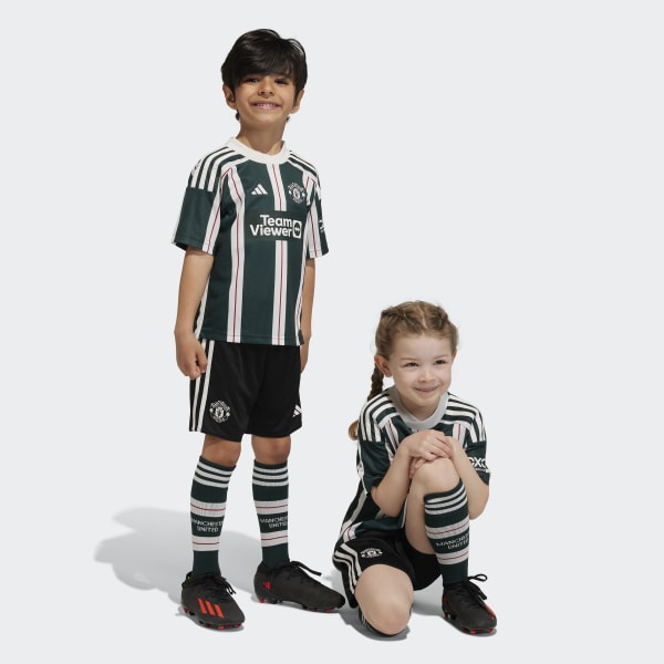 Adidas childrens football kits deals