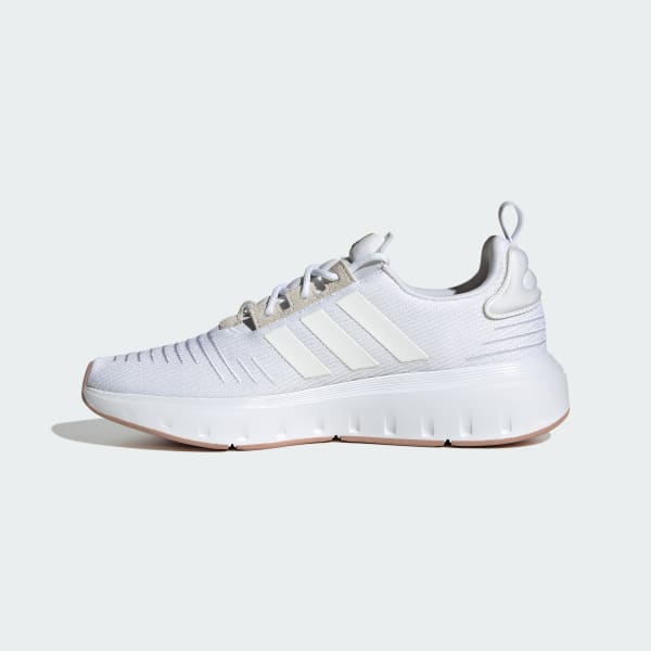 Nike run swift white on sale
