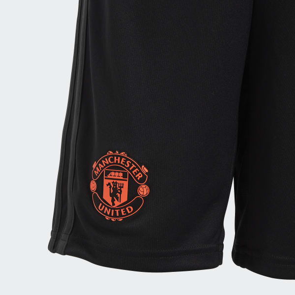 Manchester united third shorts clearance