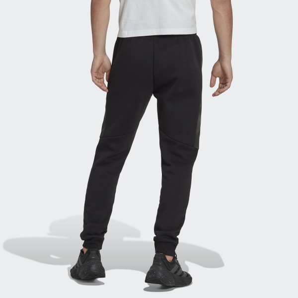 Svart Essentials Camo Print Fleece Joggers TT328