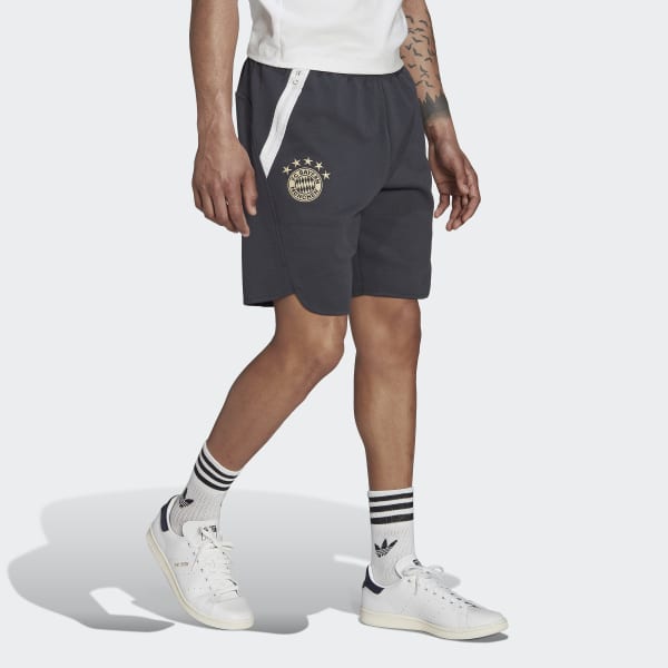 Grey FC Bayern Travel Shorts VM961