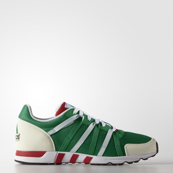 green racing shoes