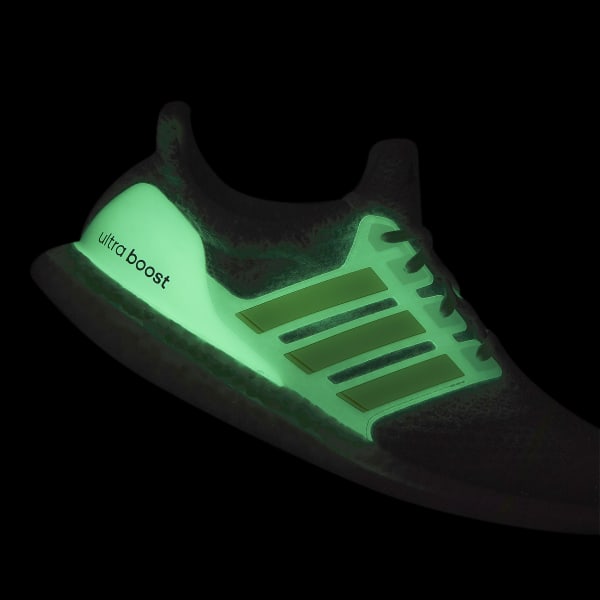 Glow in the dark ultra boost clima hotsell