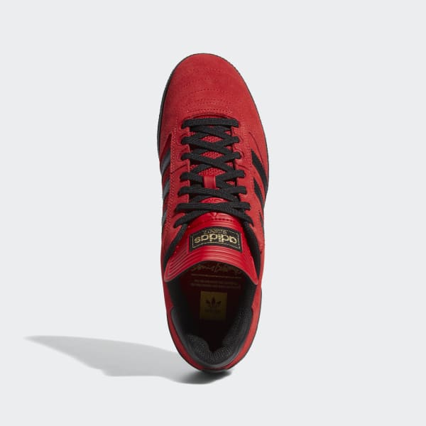 busenitz vermelho