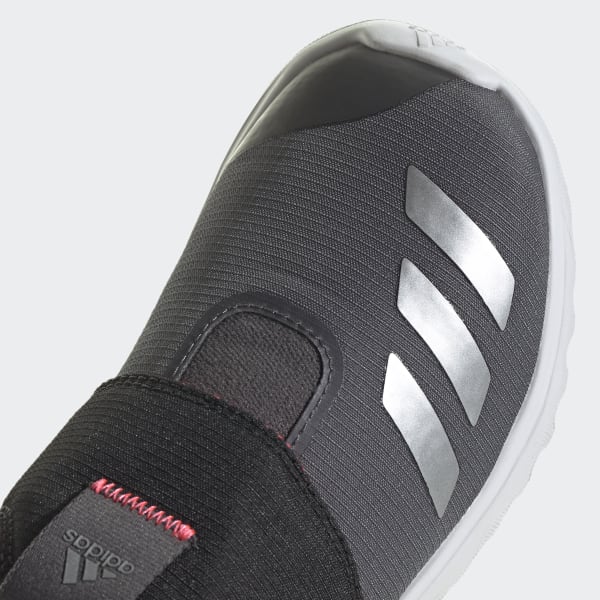 Suru365 Slip on Shoes