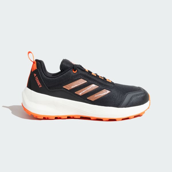 Black TRAMP PRO SHOES