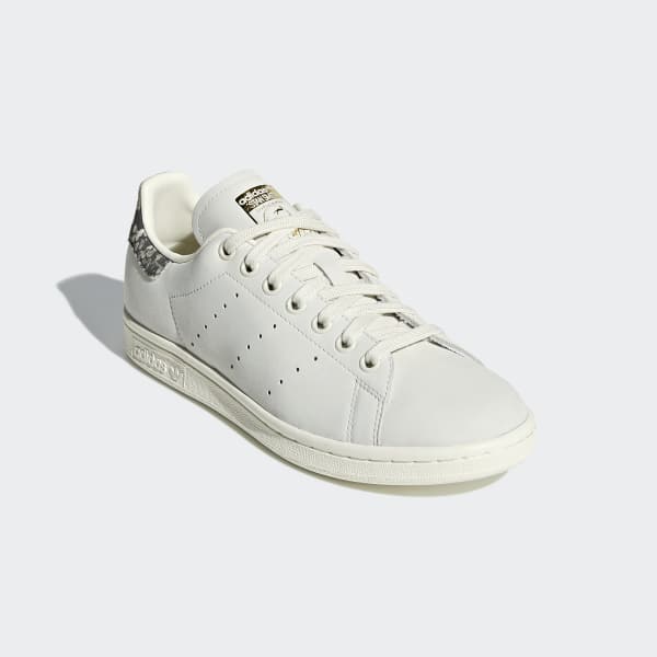 stan smith scratch daim beige