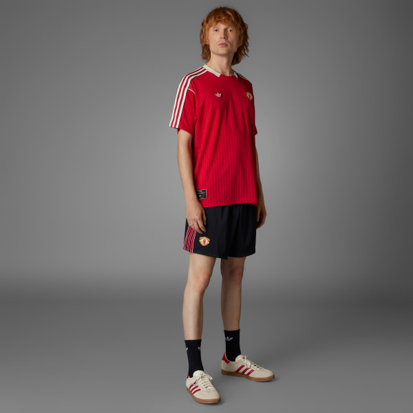 Black Manchester United Terrace Icons Shorts