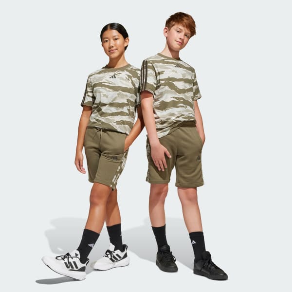 グリーン シーズナル エッセンシャルズ カモ ショーツ キッズ