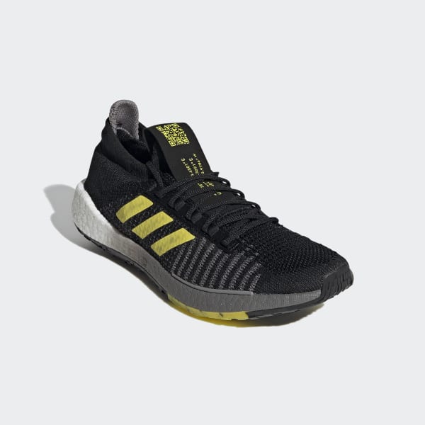 adidas running shoes black yellow