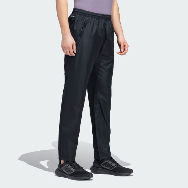 Black TRAINING ESSENTIALS BIG LOGO PANTS