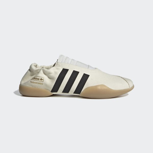 mens adidas canvas trainers