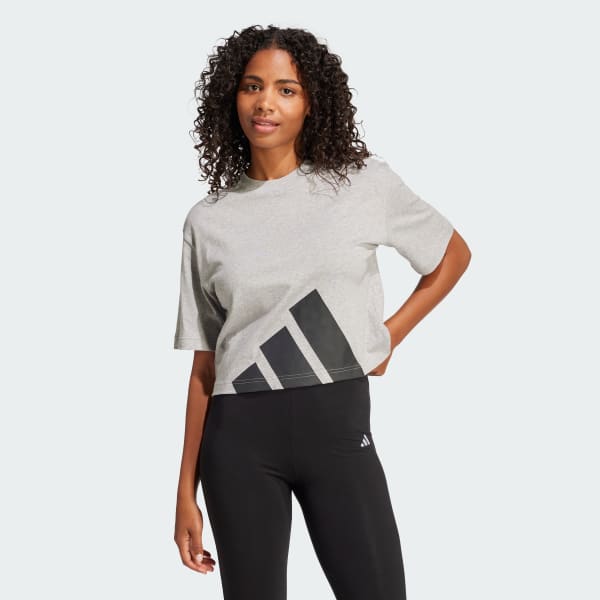 Grau Essentials Big Logo Boyfriend T-Shirt