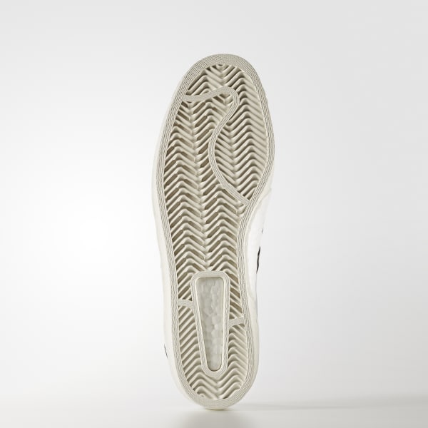 T nis Superstar Boost