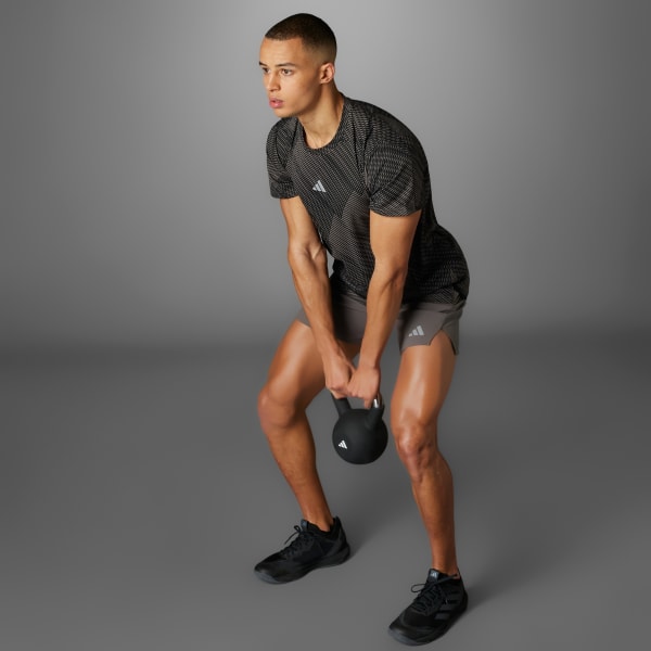 Marron Camiseta Designed for Training HIIT Workout HEAT.RDY Print