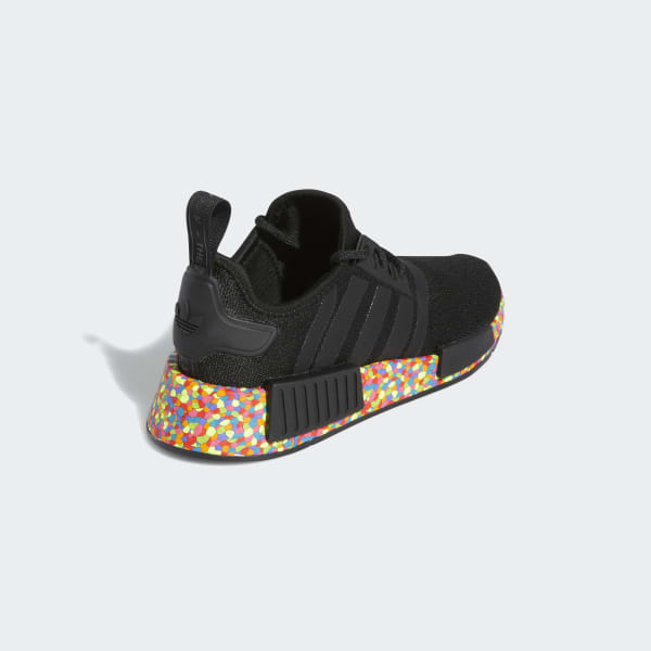 Nmd kaws top